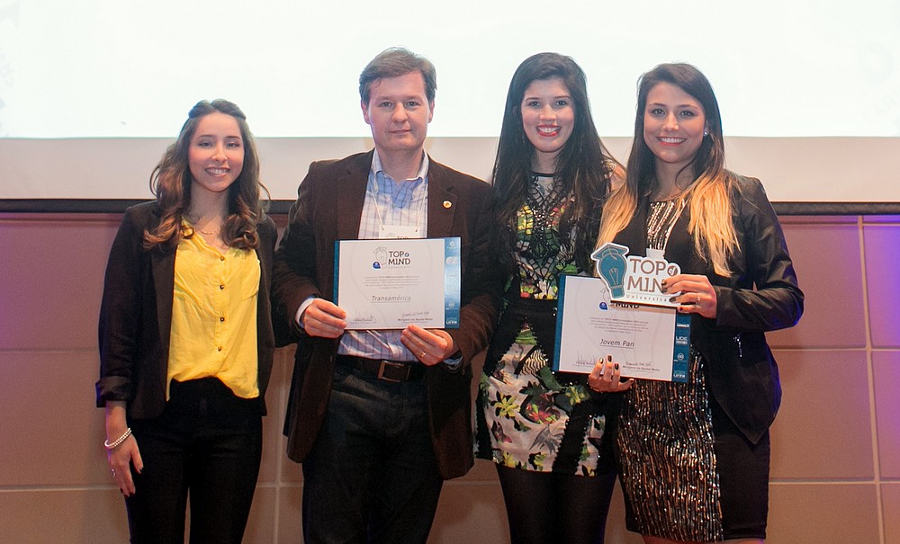 Rádio Jovem Pan Curitiba ganha Prêmio Top Of Mind Universitário pela sétima vez consecutiva