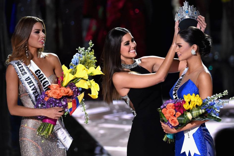 Apresentador do Miss Universo 2015 comete erro ao anunciar a vencedora da competição