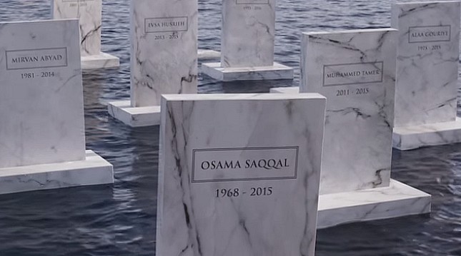 Ação cria cemitério flutuante no Mar Mediterrâneo em memória aos refugiados sírios