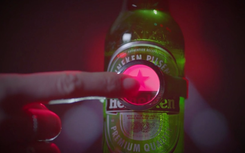 Heineken cria botão que permite escolher a música na balada