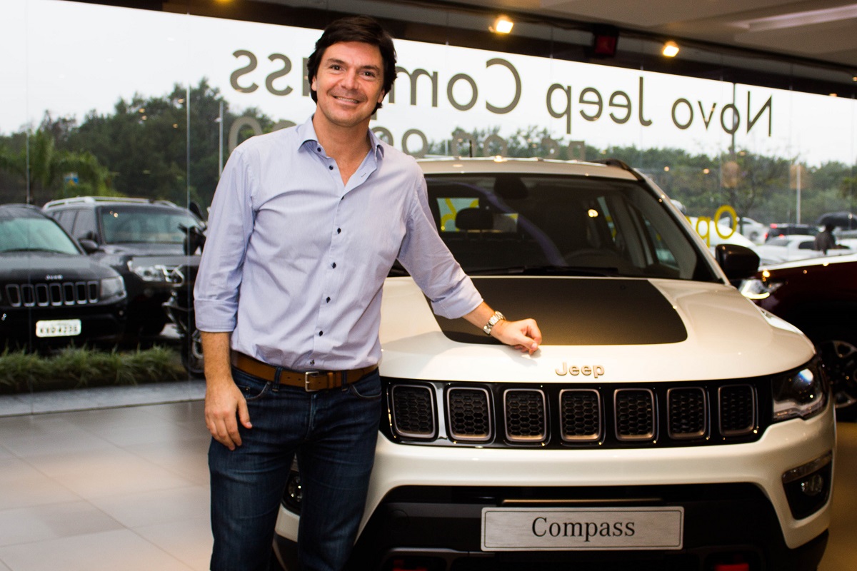 Coluna Ana Lavratti: Jeep e Porsche | Voük Friends | Halloween | Grace Gianoukas em Floripa
