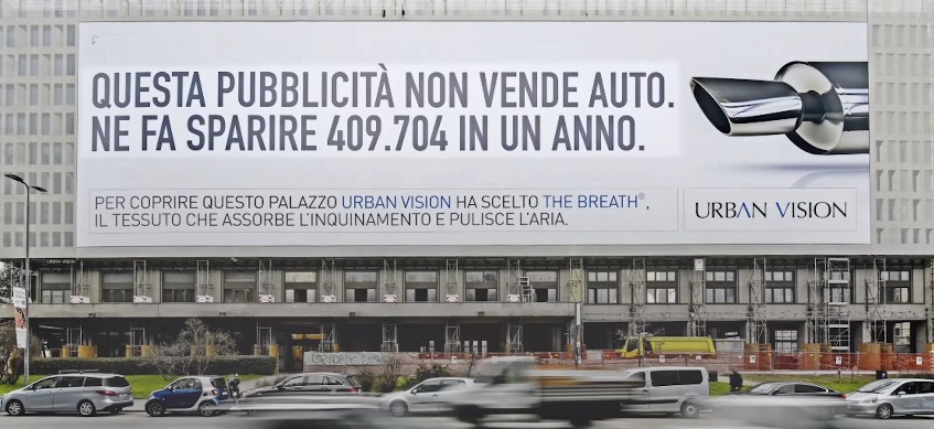 Empresa de mídia exterior cria outdoor que absorve poluição para mostrar que a publicidade pode fazer mais do que só vender