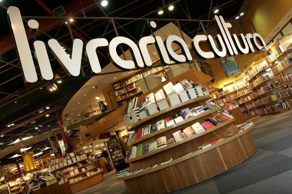 Via Varejo é o primeiro marketplace da Livraria Cultura disponibilizando 50 mil livros nos sites da Casas Bahia, Pontofrio e Extra