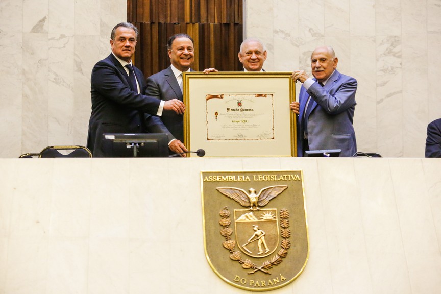 Assembleia Lesgislativa Do Paraná Homenageia 30 Anos Do Grupo RIC ...