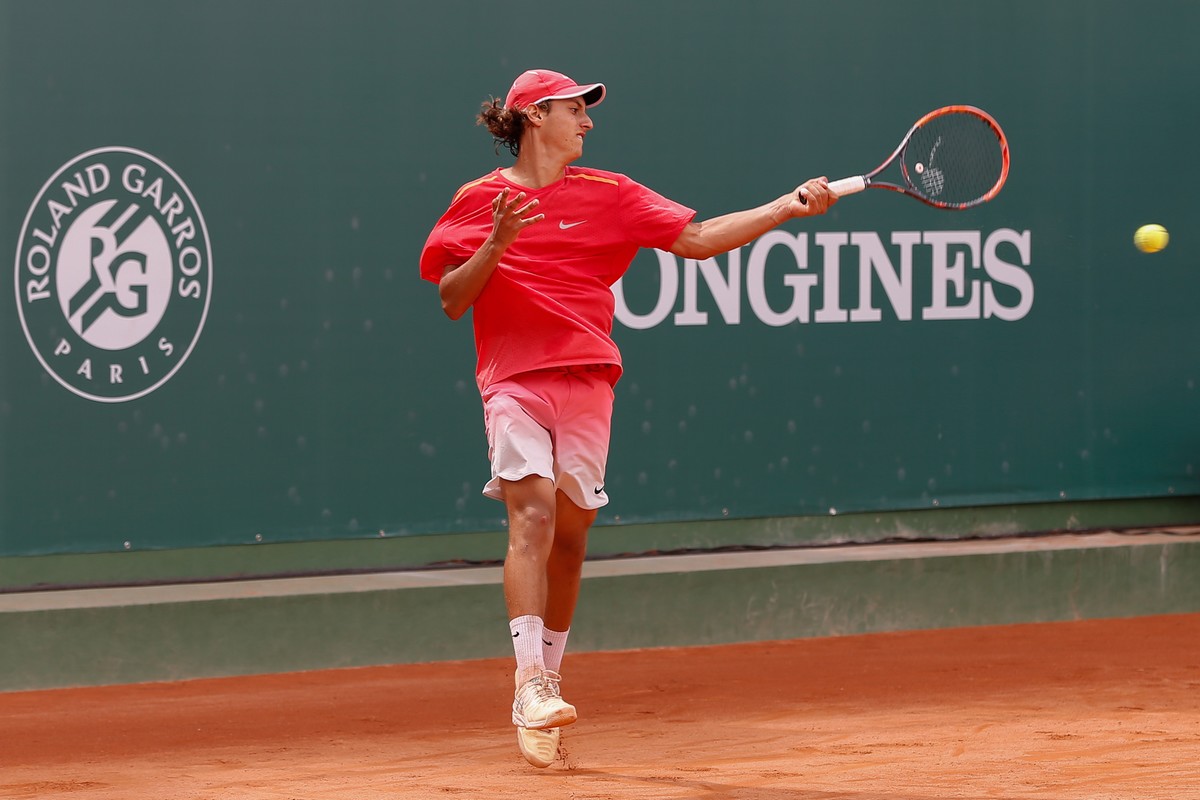 Catarinense conquista vaga para disputar seletiva no Roland-Garros em Paris