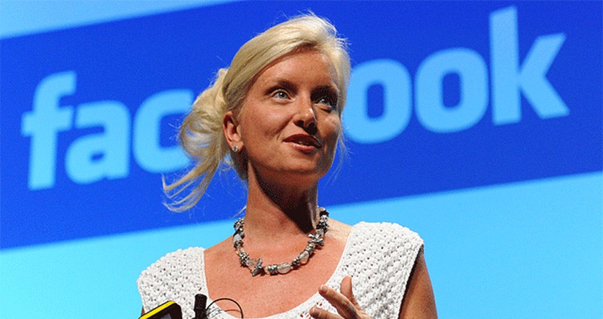 Os anunciantes ainda podem confiar no Facebook? Confira a entrevista com Carolyn Everson, do Facebook