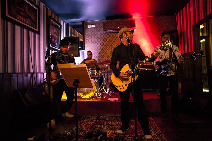 Na Semana Farroupilha, cervejaria Beer and Pork enaltece o rock gaúcho em Florianópolis