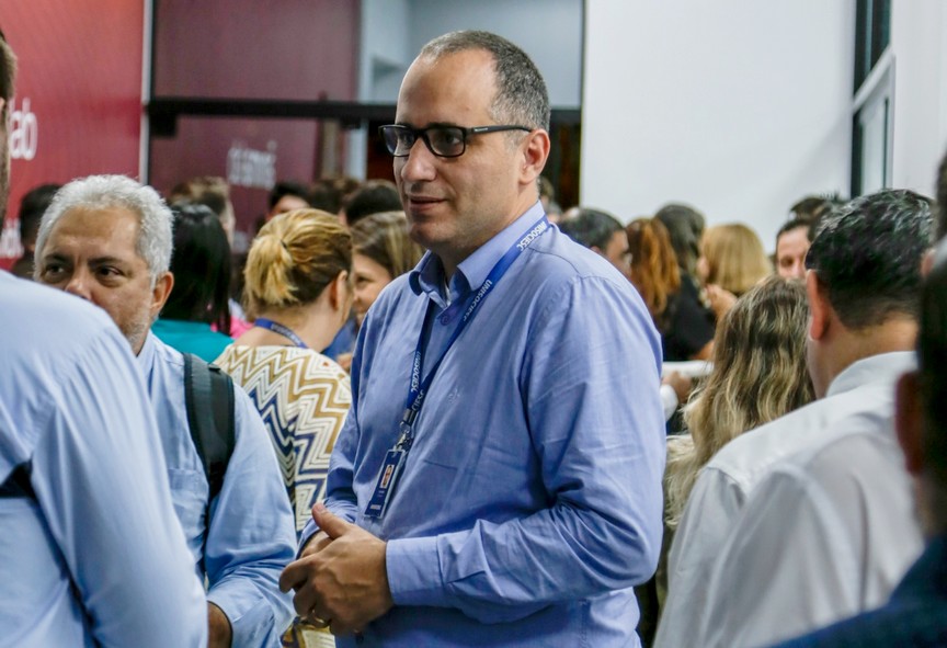 Diretor da UniSociesc é escolhido profissional do ano de vendas e marketing da região norte de SC em premiação da ADVB/SC e Acaert
