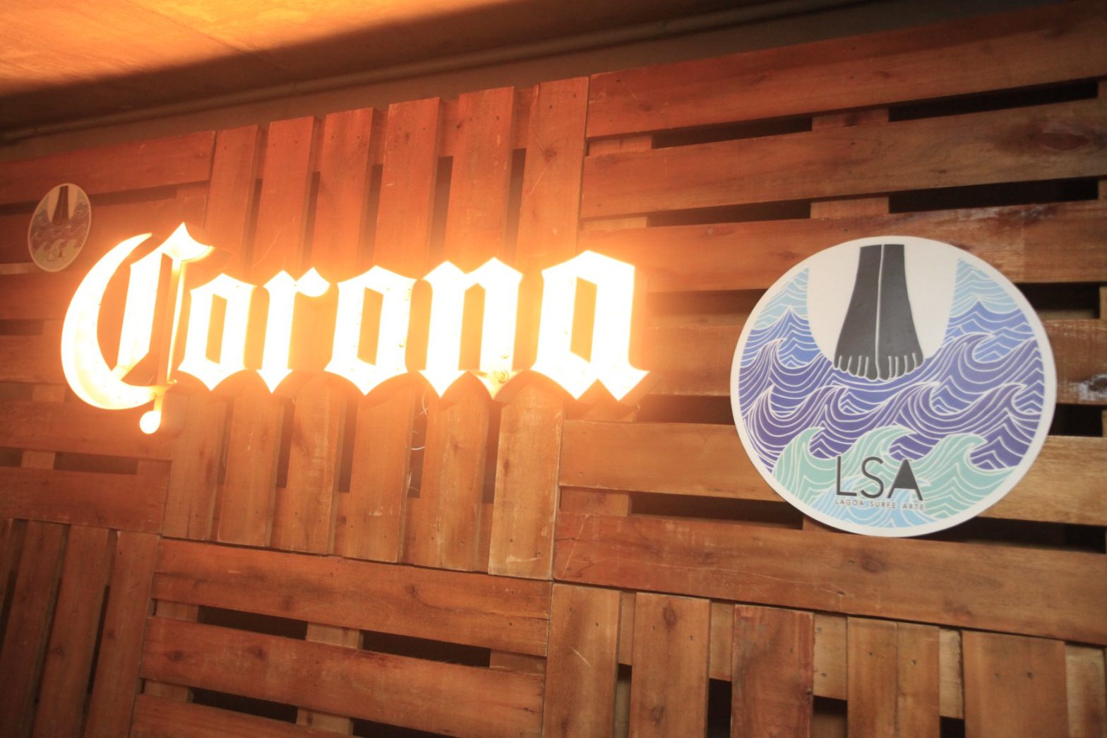 Lagoa Surfe Arte anuncia Corona como a cerveja oficial do evento