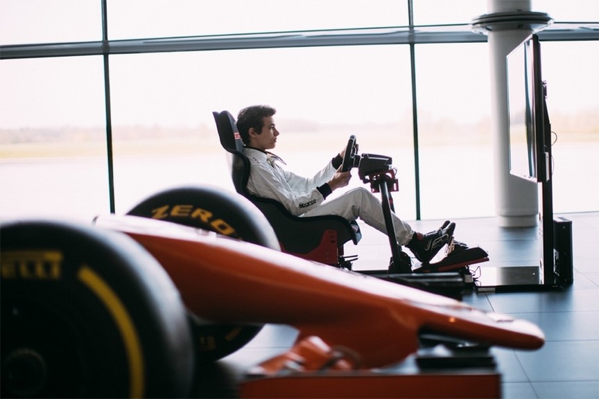 McLaren anuncia formação de equipe para o eSports
