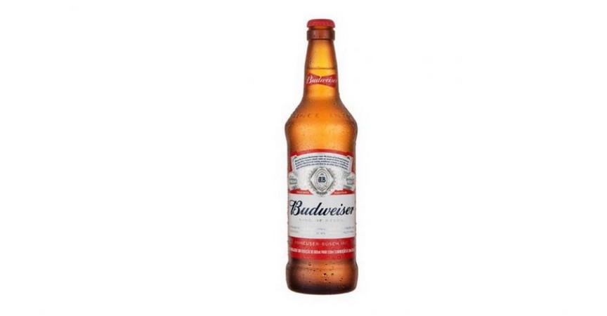 Budweiser reforça sua tradição e história com novo visual em suas embalagens