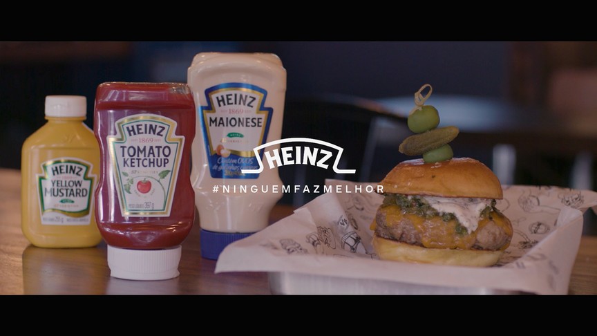 Africa e Heinz apresentam hamburguer co-criado por hamburguerias