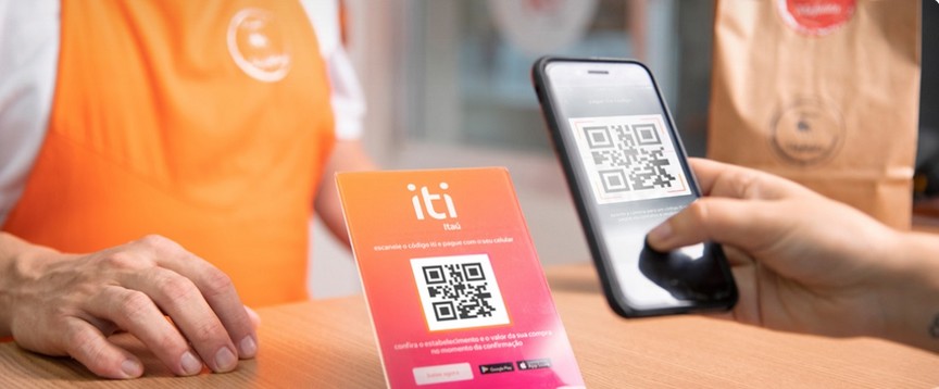 Itaú Unibanco lança iti, plataforma que permite realizar pagamentos via QR Code