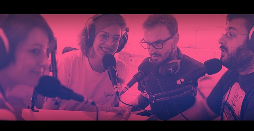 Half Deaf celebra 20 milhões de reproduções de seus podcasts