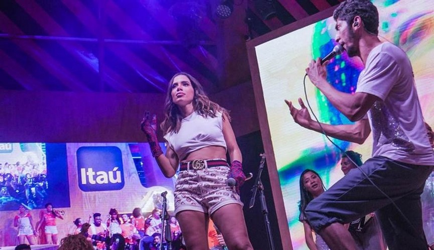 Itaú Unibanco promove ativações com Duda Beat, Anitta entre outros no Rock in Rio 2019