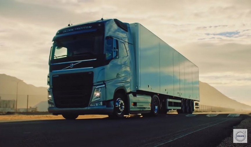Em campanha assinada pela agência SoWhat, Volvo apresenta posicionamento “Faz História”