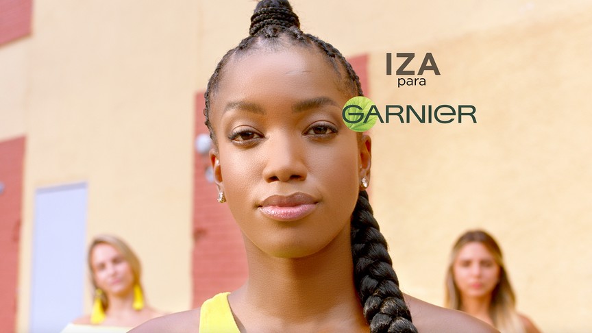 Iza apresenta nova linha Uniform&Matte da Garnier