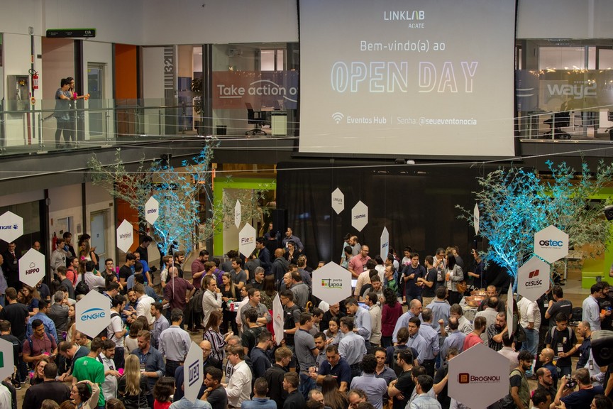 Empresas conectam-se com startups durante o LinkLab Open Day