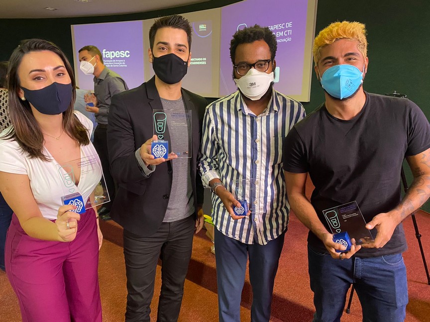 NSC conquista troféus no 1º Prêmio Fapesc de Jornalismo em Ciência, Tecnologia e Inovação