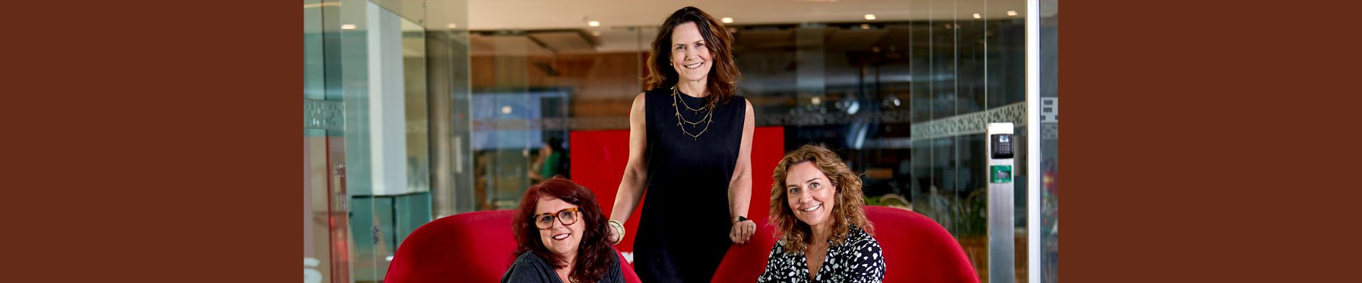 Artplan anuncia as promoções de Cristiana Miranda e Flávia Bittencourt