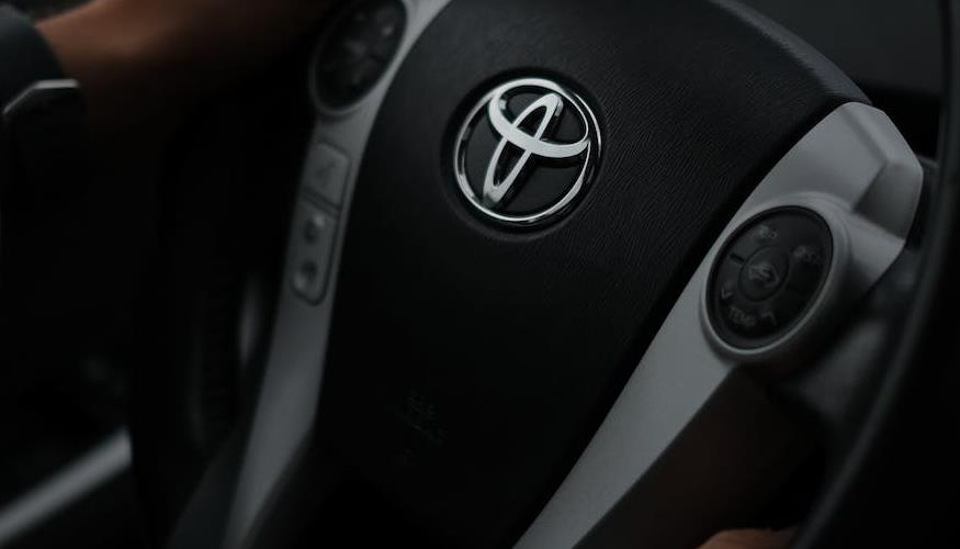 Proibição imposta à Toyota por organização aconteceu após reclamação de anúncio