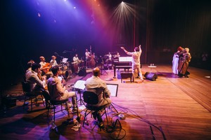 Agenda cultural eclética em Santa Catarina