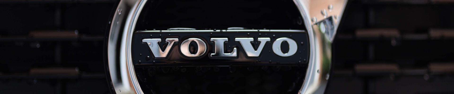 “Sustentabilidade nos faz brilhar” é o que diz a ação da Volvo para o final de ano