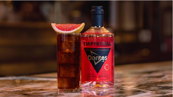 Novidade da Doritos: Marca lança licor aromatizado com nachos e queijo