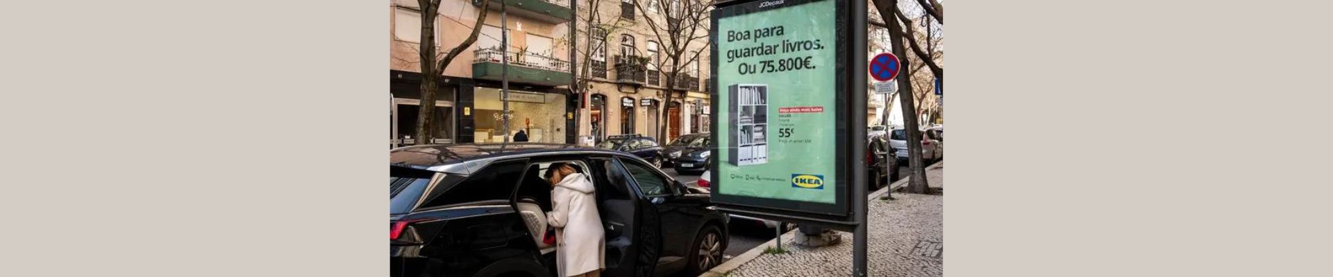 Nova Campanha da IKEA: “Estante boa para guardar livros ou 75.800 euros”