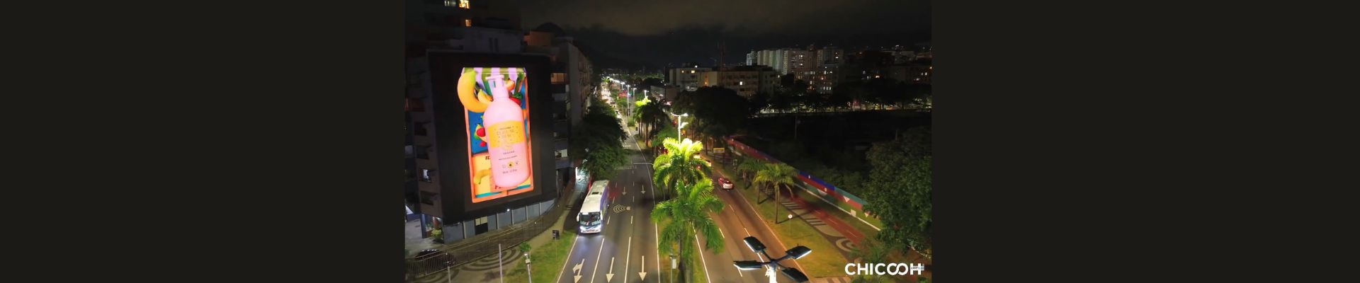 Boticário realiza lançamento de linha utilizando estratégia de 3D anamórfico