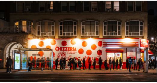 Pizzaria do KFC? Rede de fast food abre estabelecimento para a chegada de uma novidade