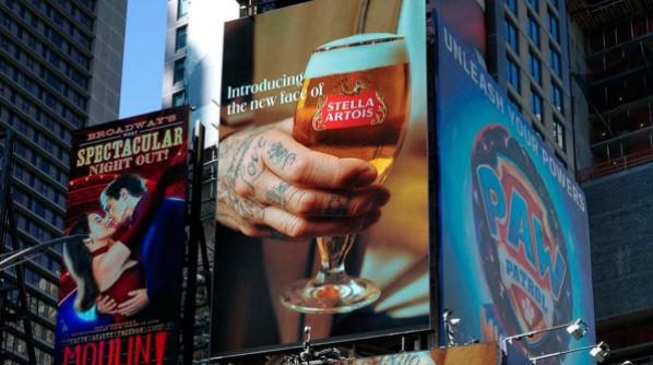 Campanha da Stella Artois escolhe as mãos de David Beckham em ativação