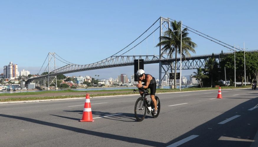 Ironman 70.3 ocorre em Florianópolis no dia 14/4