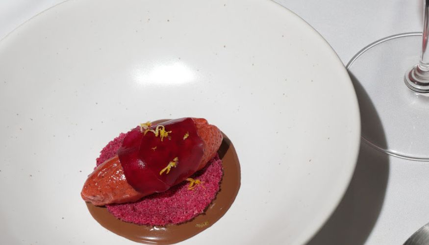 O Boticário apresenta prato exclusivo no cardápio do restaurante de André Mifano