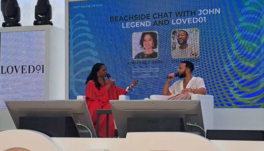 Cannes Lions 2024 | Bate-papo à beira-mar com John Legend