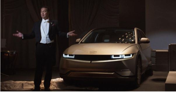 Nova campanha da Hyundai mostra que o veículo de qualidade não precisa ser apenas uma versão de luxo Nova campanha da Hyundai mostra que o veículo de qualidade não precisa ser apenas uma versão de luxo