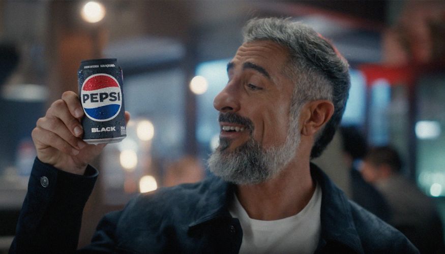Nova identidade visual de Pepsi chega ao Brasil