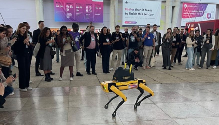 Robôs humanoides e xadrez são destaque em mais um dia do Web Summit Lisboa