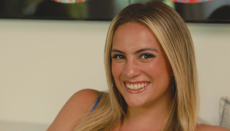Hit de Luisa Périssé vira tema de campanha de Carnaval do Magalu