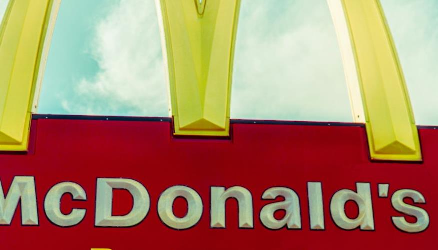 McDonald’s sugere que celebridades tomem café da manhã em seu restaurante
