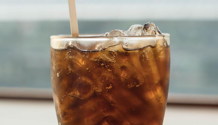 Comercial da Pepsi estrelado por Cindy Crawford ganha uma versão parodiada