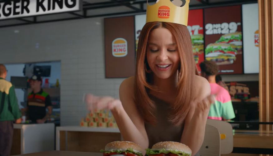 BK lança nova campanha estrelada pela cantora Maiara