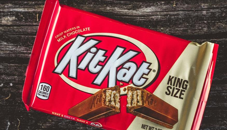 Na primeira campanha da marca independente, Kit Kat apresenta o quarteto Break Brothers