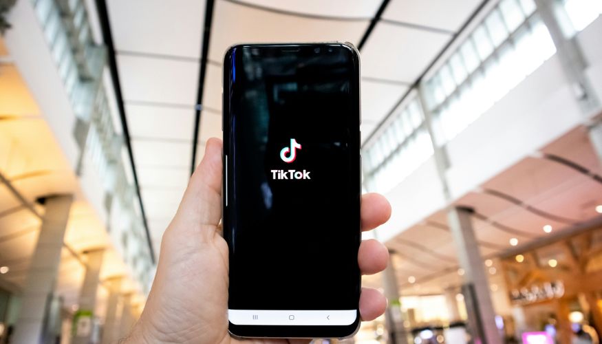 TikTok é multado em € 530 milhões por violações de dados