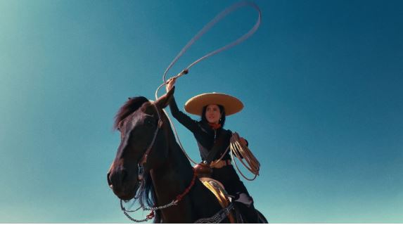 Apple lança sua nova campanha, que traz uma heroína e é filmada no iPhone 16 Pro Apple lança sua nova campanha, que traz uma heroína e é filmada no iPhone 16 Pro