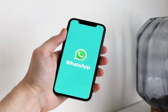 WhatsApp passará a contar com anúncios WhatsApp passará a contar com anúncios
