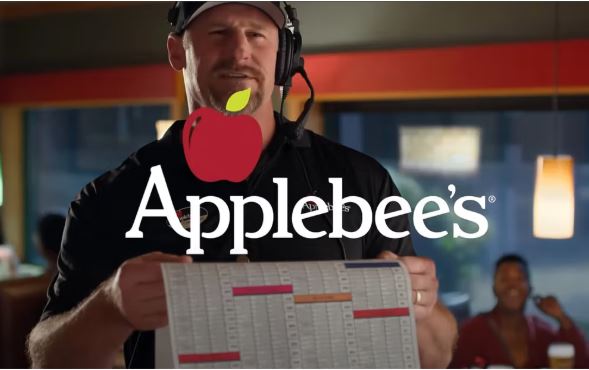 Applebee’s aposta em criatividade e humor para campanha ampliada da NFL Applebee’s aposta em criatividade e humor para campanha ampliada da NFL