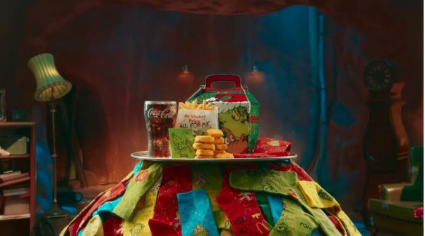 McDonald’s e Grinch unem forças em campanha natalina nos Estados Unidos McDonald’s e Grinch unem forças em campanha natalina nos Estados Unidos