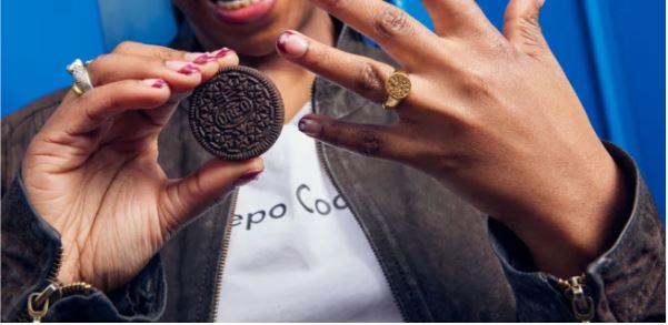 Oreo transforma biscoito em joia e lança anel inspirado em edição especial Oreo transforma biscoito em joia e lança anel inspirado em edição especial