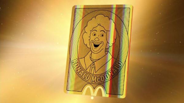 McDonald’s aposta na volta de Ronald McDonald em cartas colecionáveis para celebrar legado McDonald’s aposta na volta de Ronald McDonald em cartas colecionáveis para celebrar legado